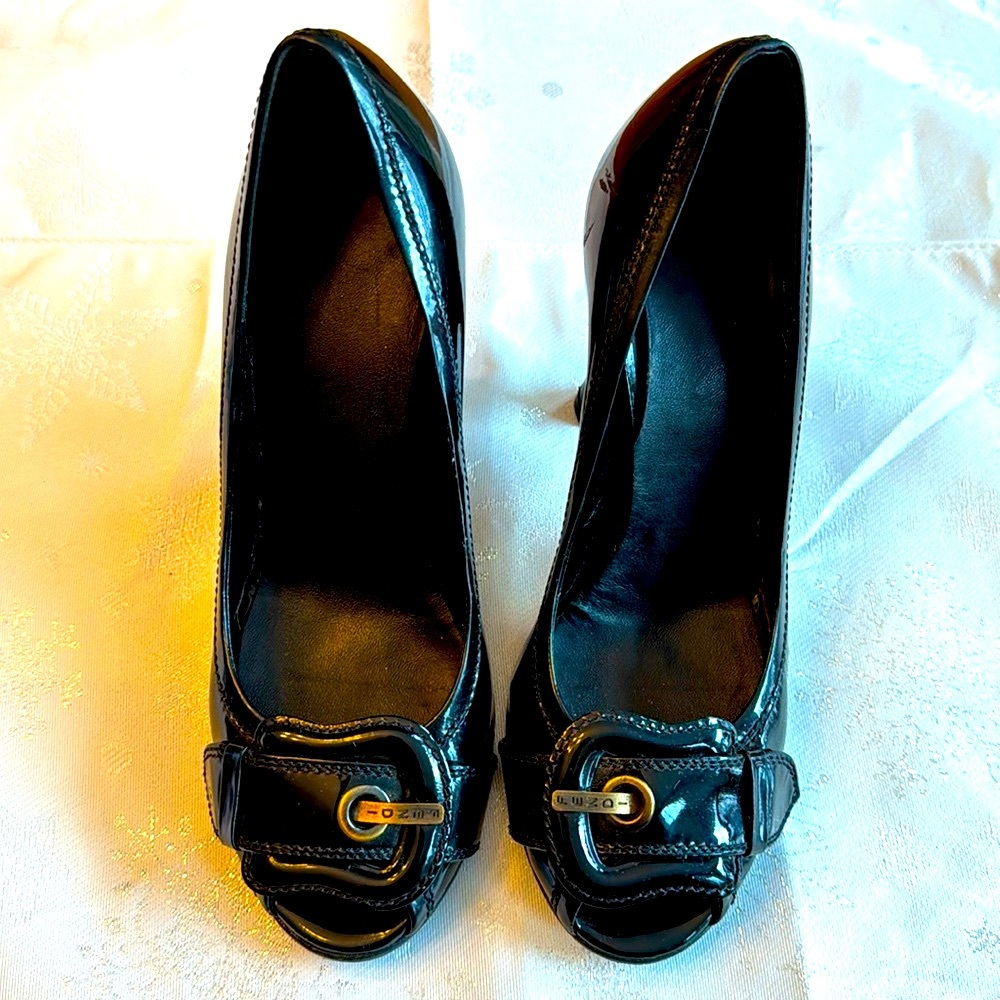 FENDI patent leather peep toe heel Size 37(Women’s 6.5)